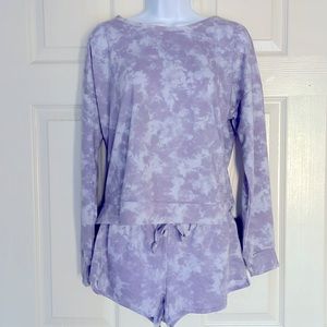 ONZIE Short “Divine” l Size: S/M l Lavender Acid Wash l *NWT*